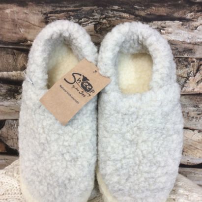 MAISON Siberian slippers